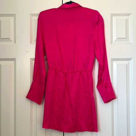 NWT - Blogger Fave! Zara Pink Mini Dress with Button detail - Picture 9 of 10